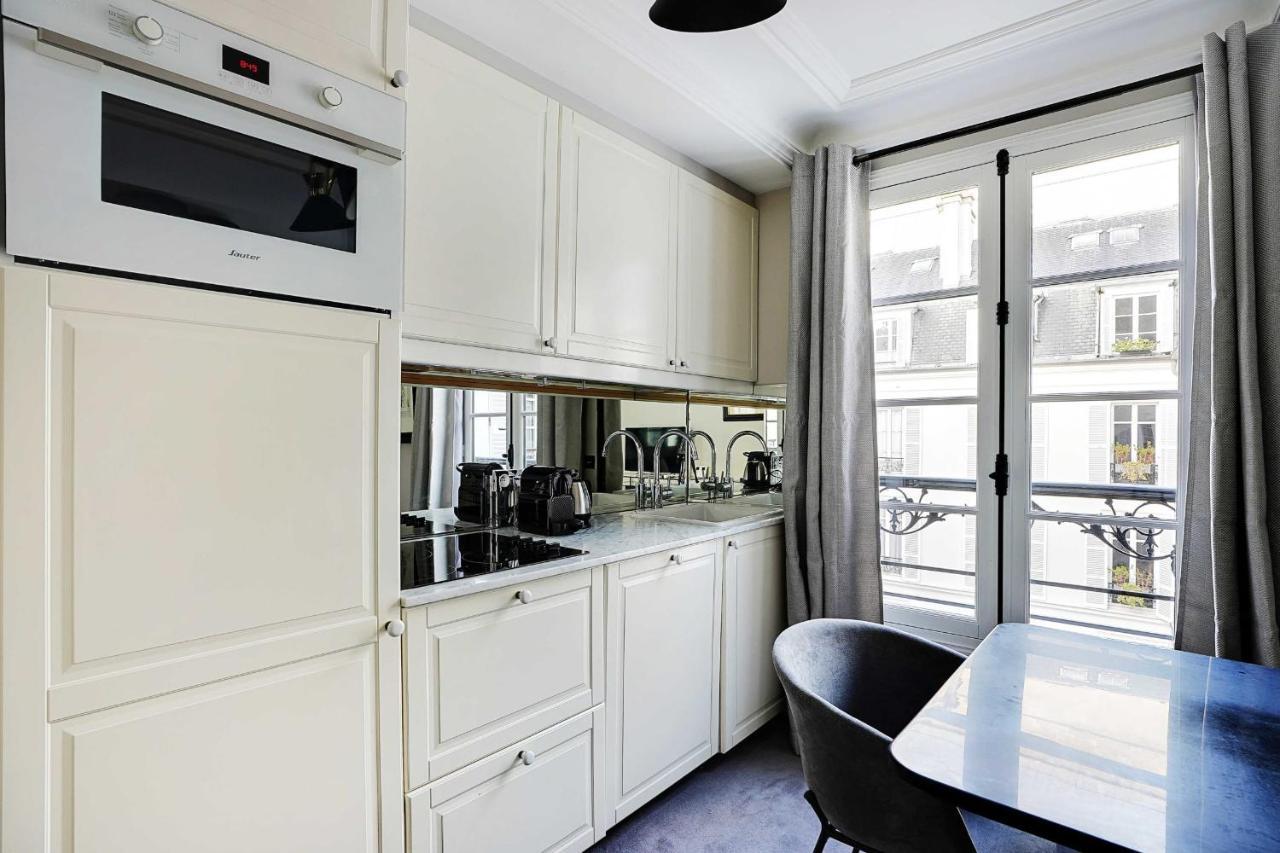 Magnifique 4p- Musee Du Louvre Tuileries Apartment